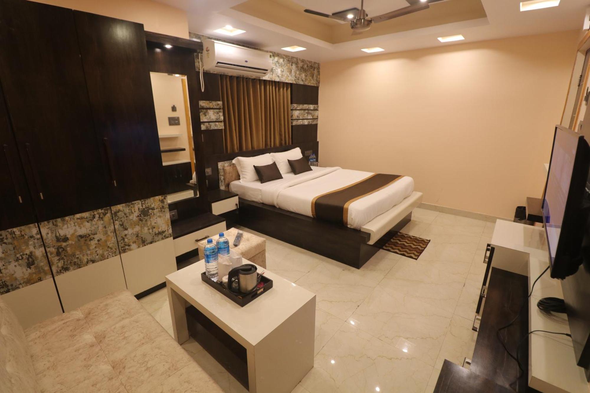 Mohar Residency Hotel Kolkata Exterior photo